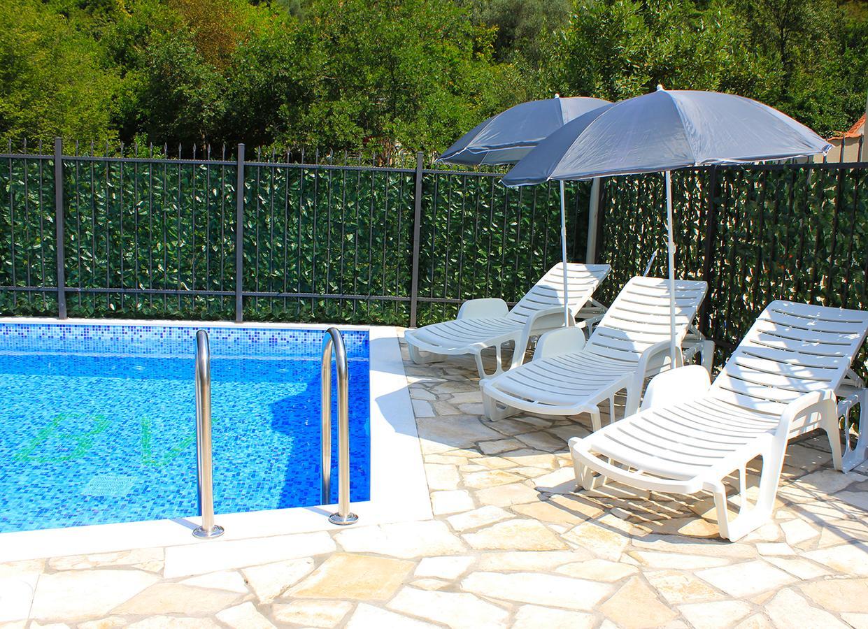 Apartment Bijelavista Herceg Novi Exteriör bild