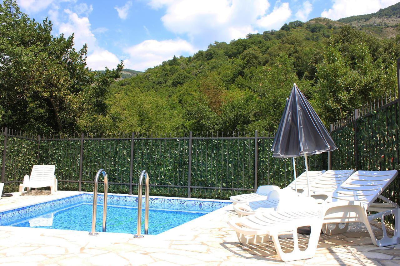 Apartment Bijelavista Herceg Novi Exteriör bild